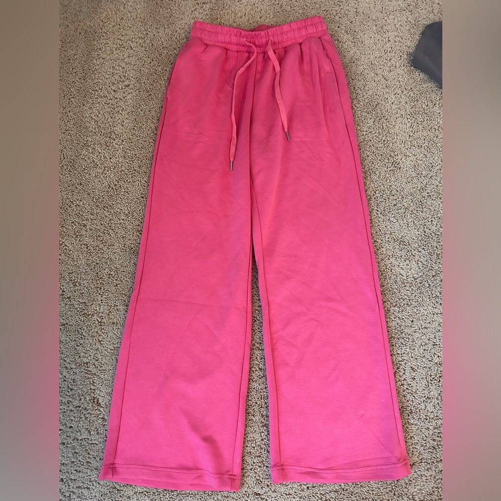 Salty Waves Women's Pink Loumge Pants